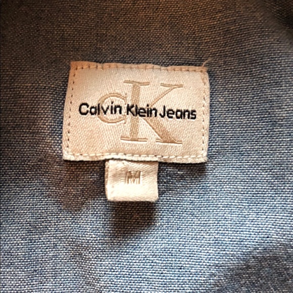 🌻Calvin Klein Jean Button-Up🌻 - Picture 5 of 7